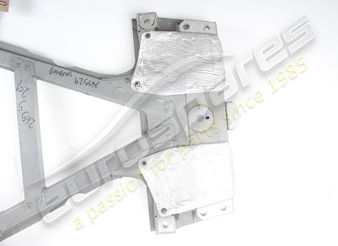 GEBRAUCHTER FERRARI MOTORHILFSRAHMEN. TEILENUMMER 265529 (2) gebrauchter ferrari motorhilfsrahmen. teilenummer 265529 (2)