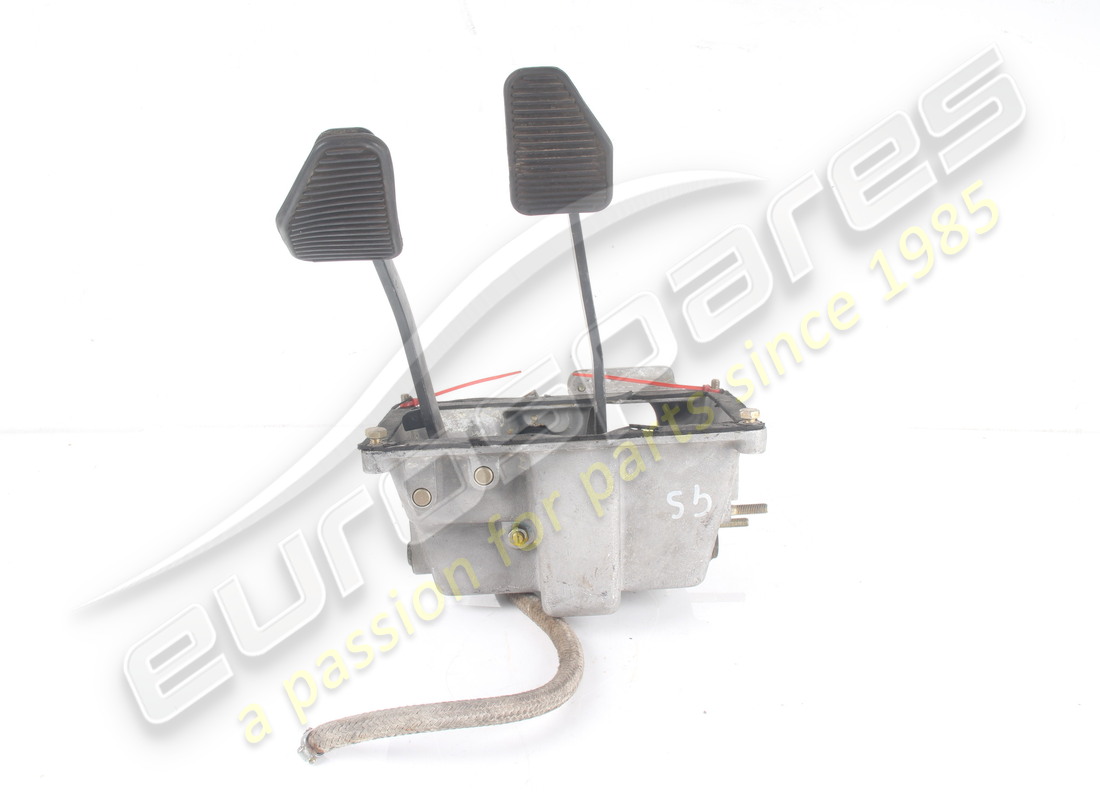 GEBRAUCHTE Ferrari PEDALHALTERUNG LHD. TEILENUMMER 144761 (1)
