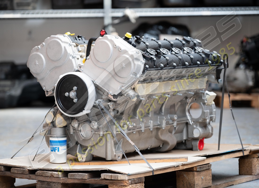 NEUER Lamborghini LP700 MOTOR . TEILENUMMER 399900138 (1)