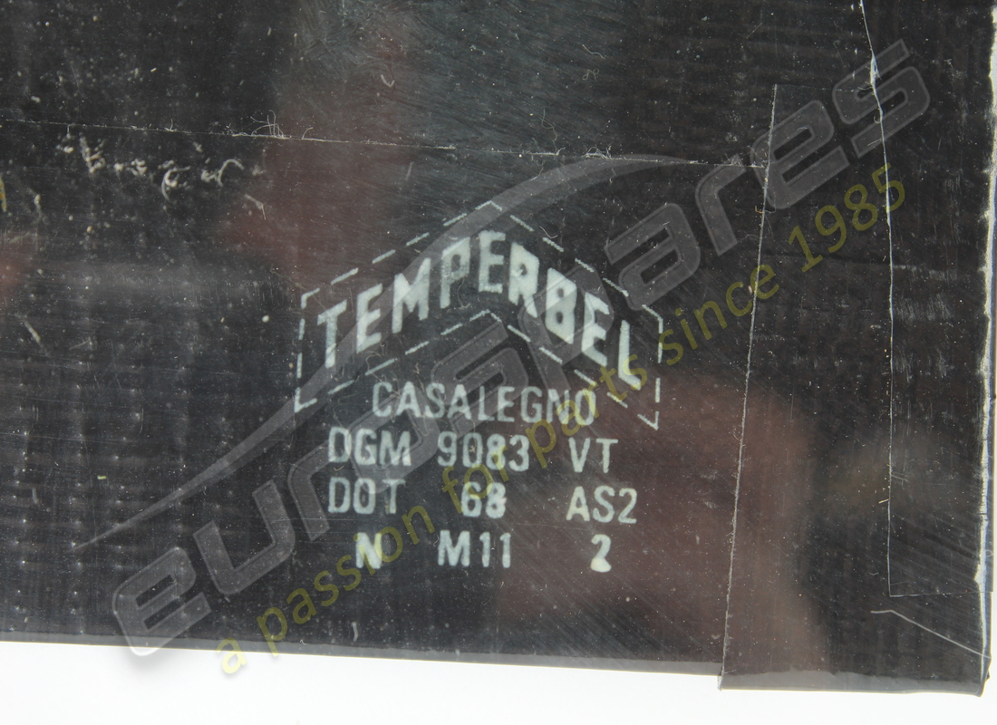 neu ferrari links hinten viertelglas. teilenummer 2534252900 (2)