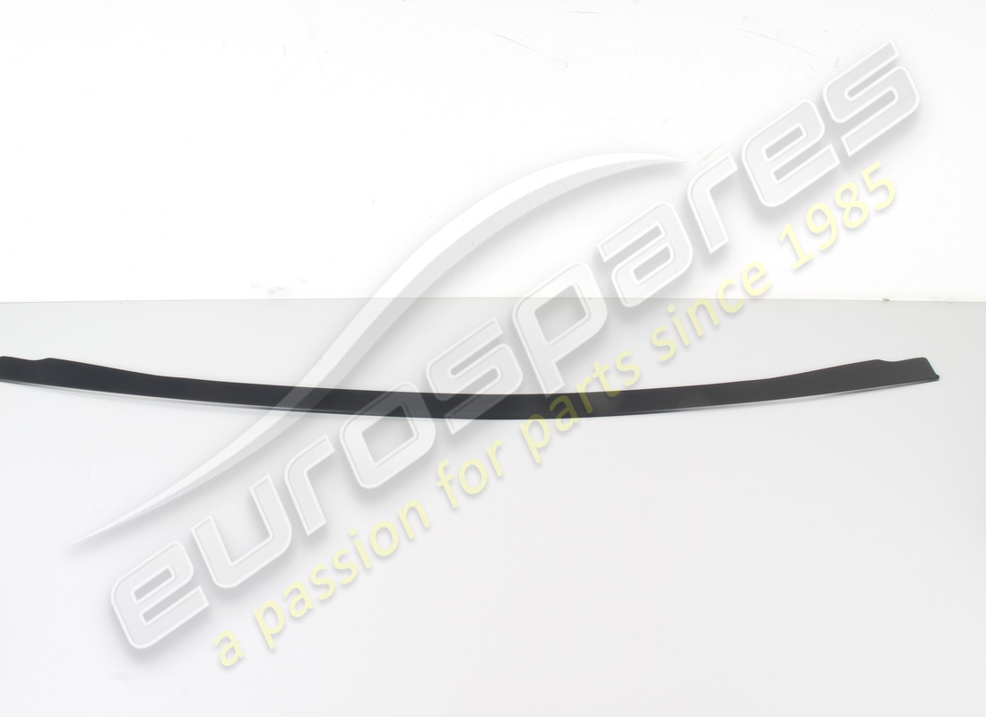 neue maserati hintere stossfängerabdeckung.. teilenummer 67720600 (1)