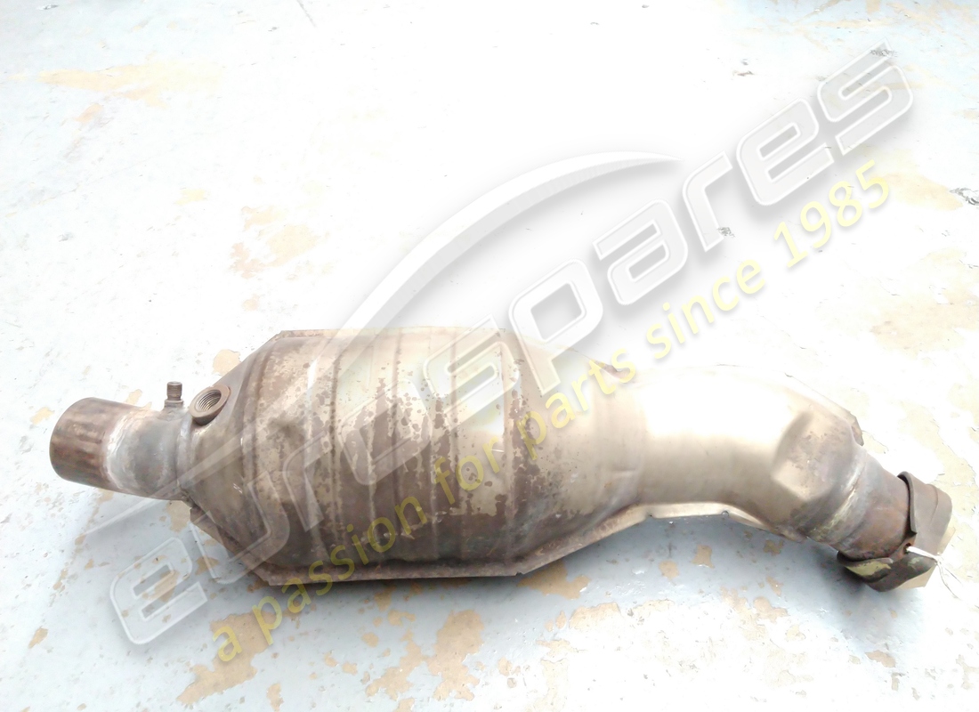 VERWENDET Ferrari LH-KATALYSATOR. TEILENUMMER 180020 (1)