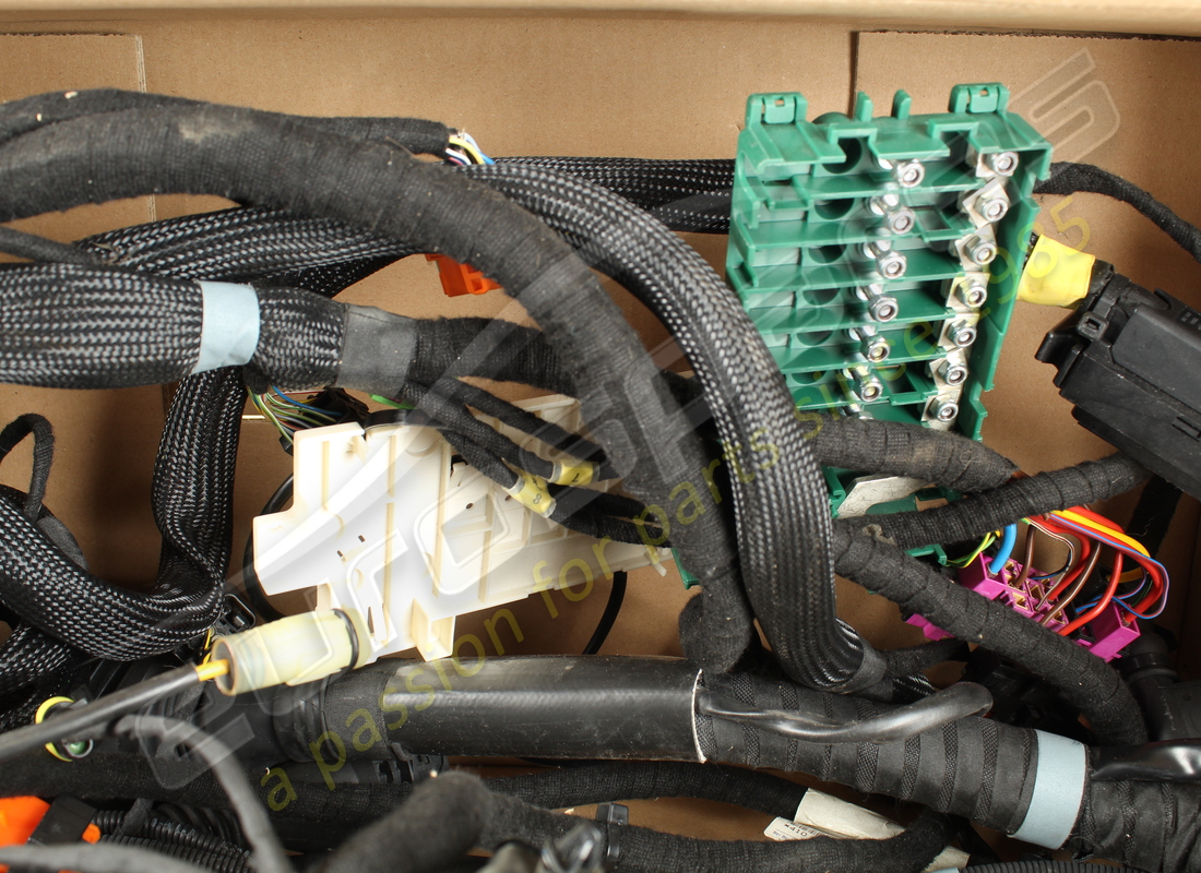 new lamborghini harness for engine compartment. part number 410907557a (3)