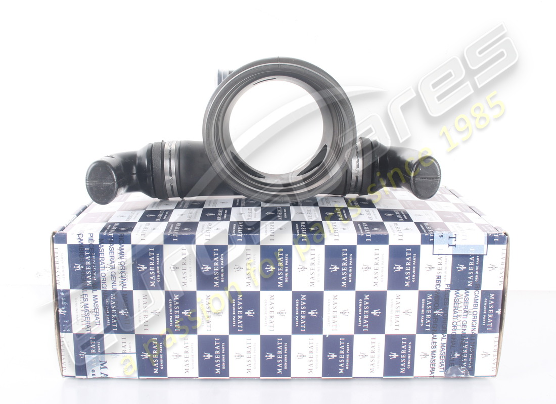 NEUE MASERATI ÄRMEL. TEILENUMMER 215889 (1) neue maserati ärmel. teilenummer 215889 (1)