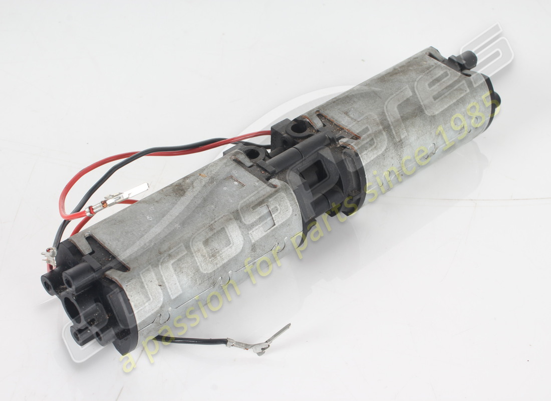 GEBRAUCHTER FERRARI FÜHRUNGSMOTOR. TEILENUMMER 65877100 (2) gebrauchter ferrari führungsmotor. teilenummer 65877100 (2)