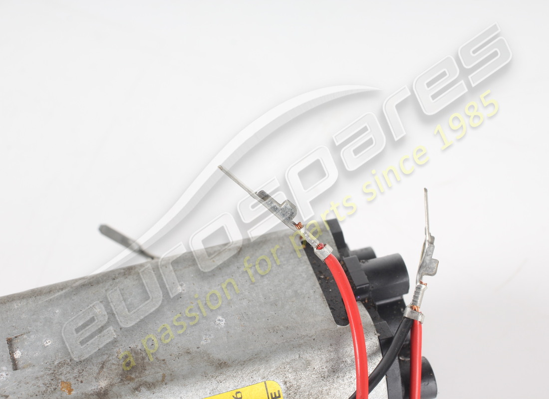 GEBRAUCHTER FERRARI FÜHRUNGSMOTOR. TEILENUMMER 65877100 (4) gebrauchter ferrari führungsmotor. teilenummer 65877100 (4)