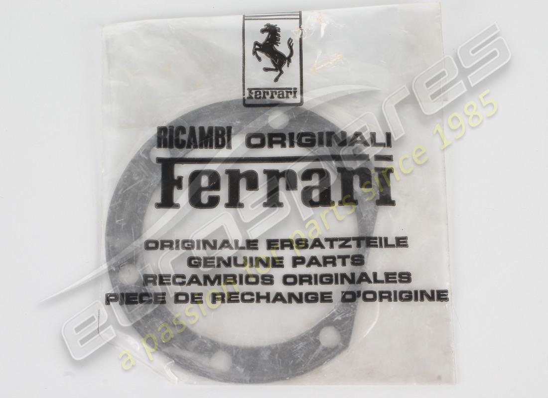 neuer ferrari-abstandshalter. teilenummer 146715 (2)