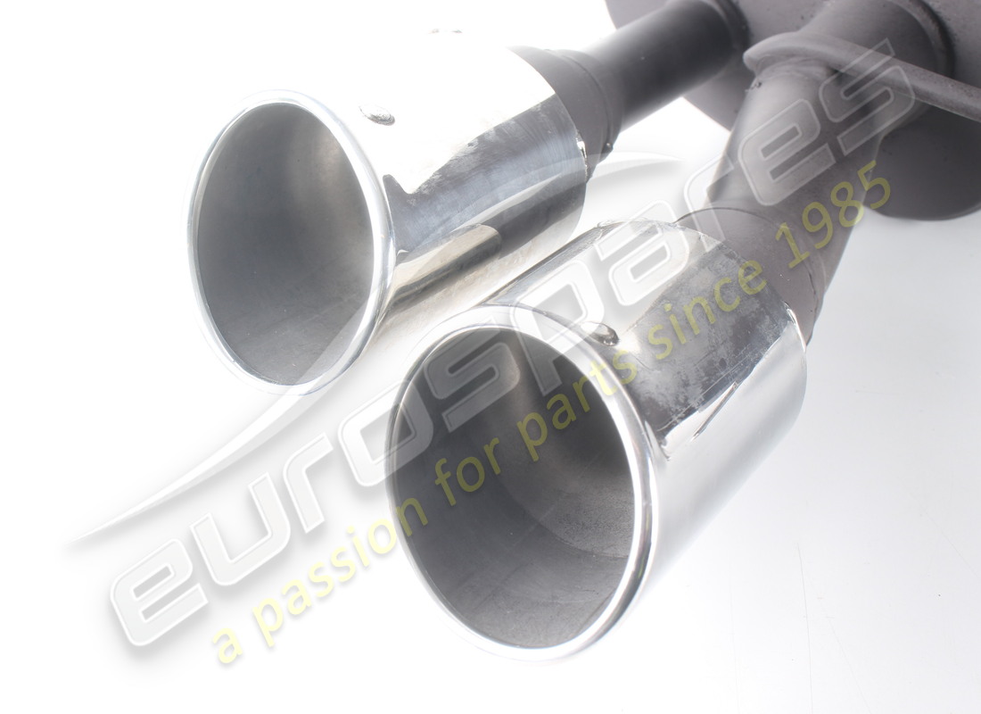 neuer maserati hinterer rechter schalldämpfer. teilenummer 237915 (4)