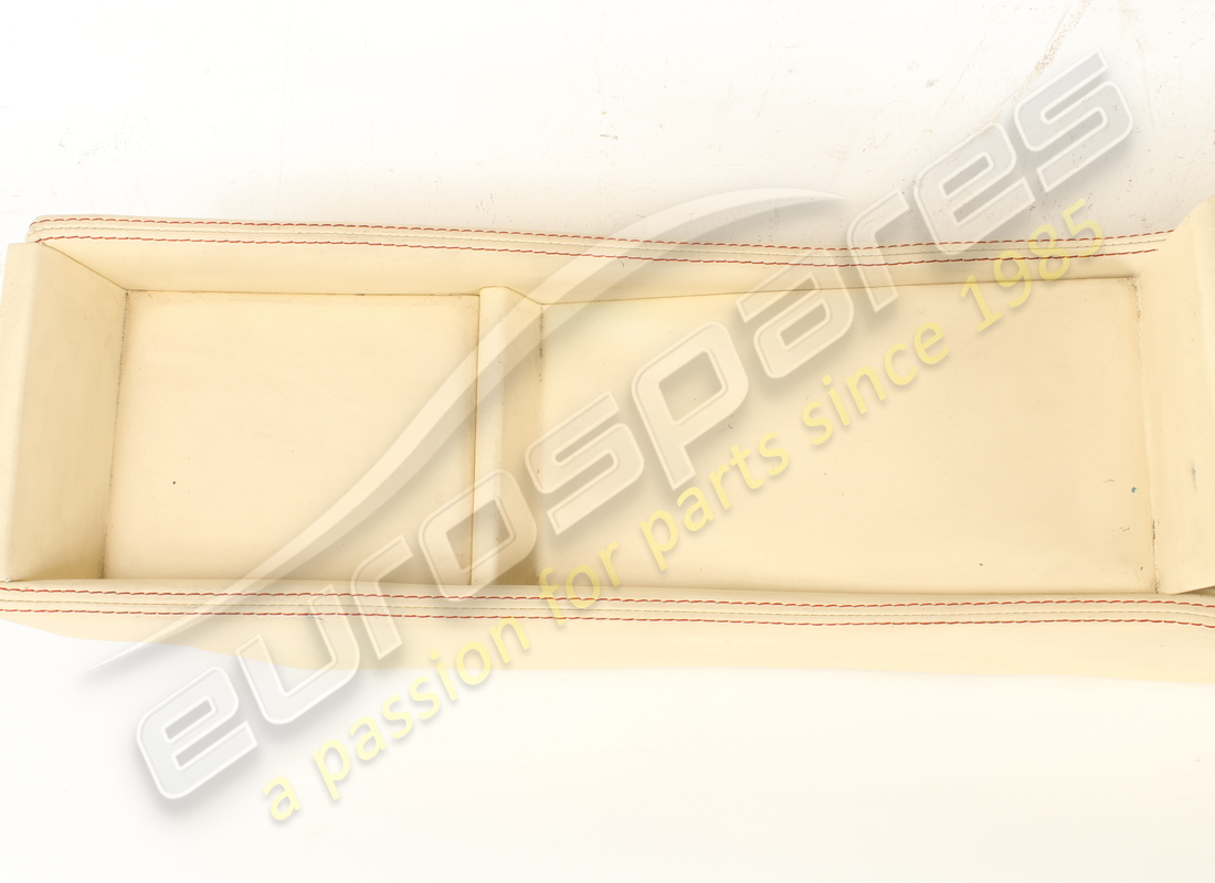 gebrauchte ferrari rhd-konsole in creme vm3997. teilenummer 65450204 (5)