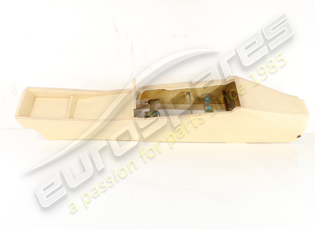 GEBRAUCHTE Ferrari RHD-KONSOLE IN CREME VM3997 . TEILENUMMER 65450204 (1)