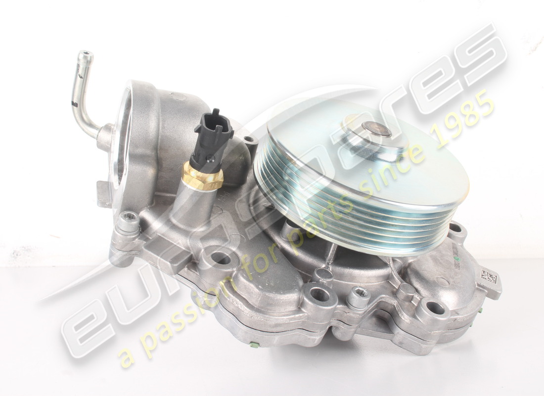 neue maserati wasserpumpe. teilenummer 46328182 (1)