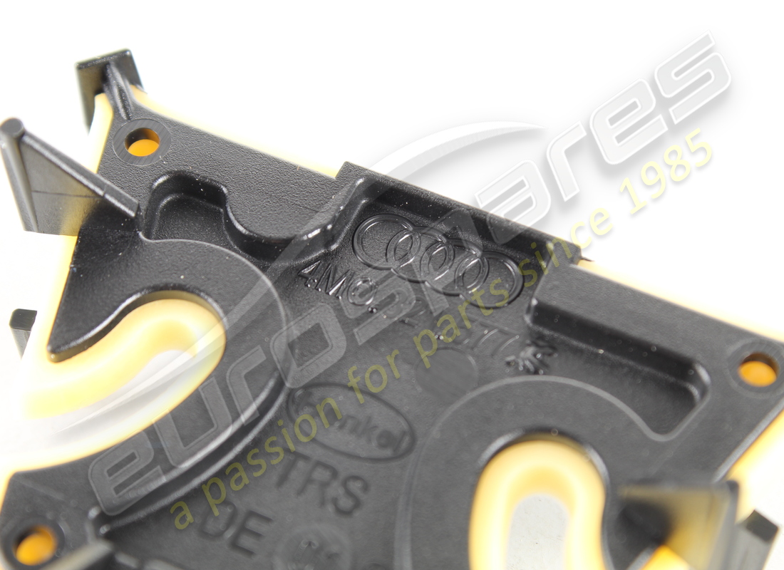 NEUES LAMBORGHINI PARTITIONSTEIL KOTFLUEGELBANK. TEILENUMMER 4M0821577C (3) neues lamborghini partitionsteil kotfluegelbank. teilenummer 4m0821577c (3)