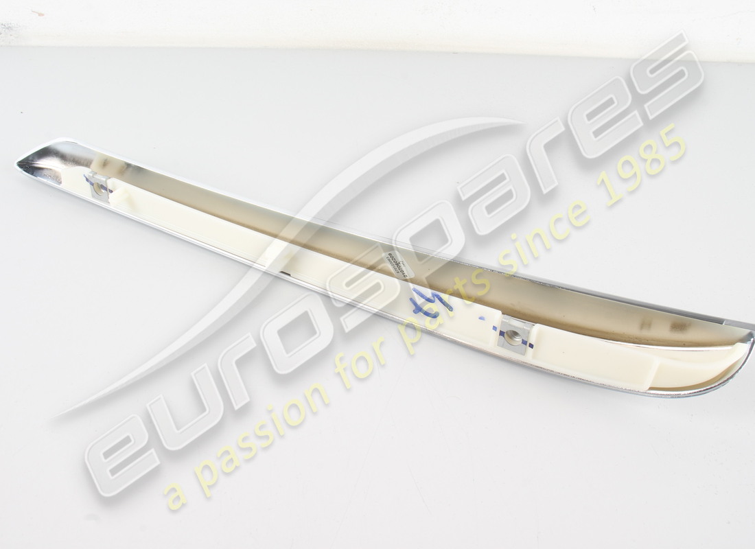 neu maserati frontleiste links teilenummer 670138039 (3)