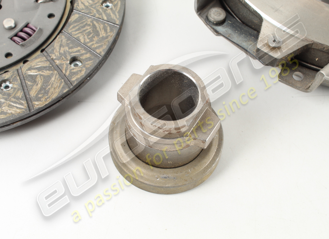 NEUE MASERATI KUPPLUNGSVORRICHTUNG. TEILENUMMER 314620101 (3) neue maserati kupplungsvorrichtung. teilenummer 314620101 (3)