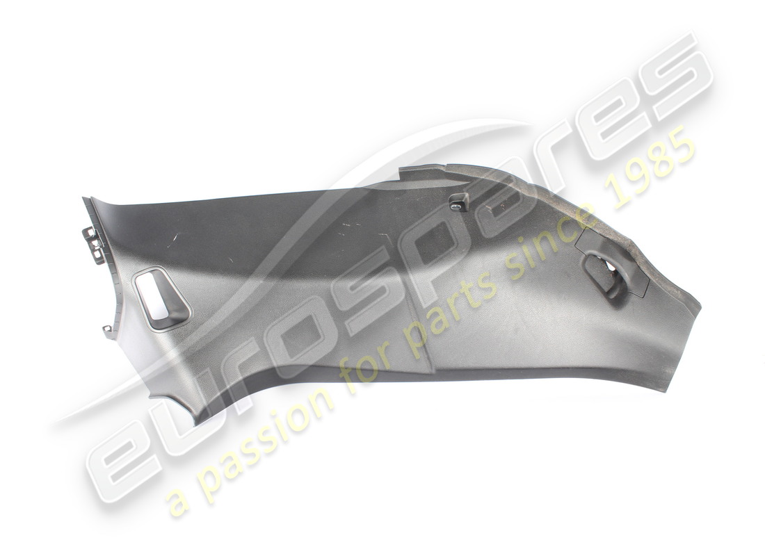 GEBRAUCHT Maserati RECHTE NIEDRIGE HINTERE SÄULENABDECKUNG GUA. TEILENUMMER 670047801 (1)