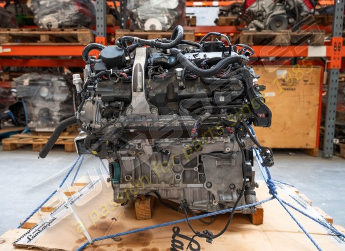 gebrauchter lamborghini motor. teilenummer 0p2100021s (2)