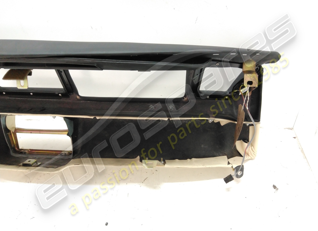 gebrauchter ferrari gepolsterter armaturenbrett-oberrahmen. teilenummer 648847.. (7)