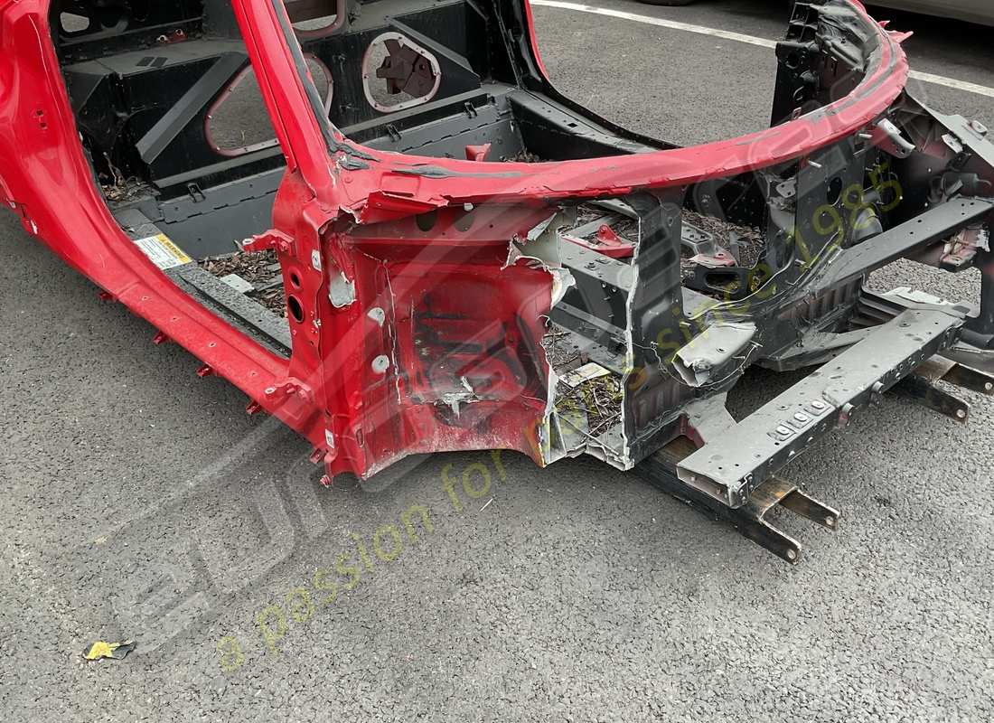 gebrauchte ferrari komplette karosserie. teilenummer 87260000 (7)