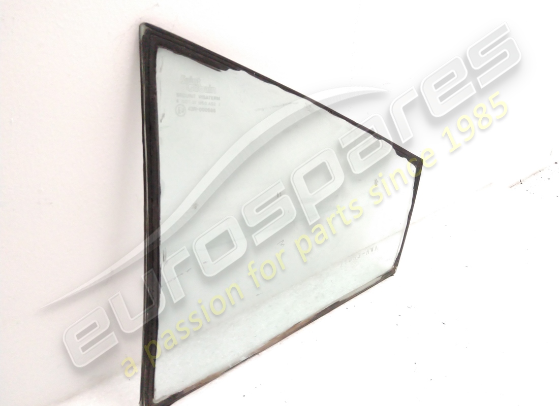 gebraucht ferrari linkes hinteres teillicht-glas gts. teilenummer 60162906 (2)