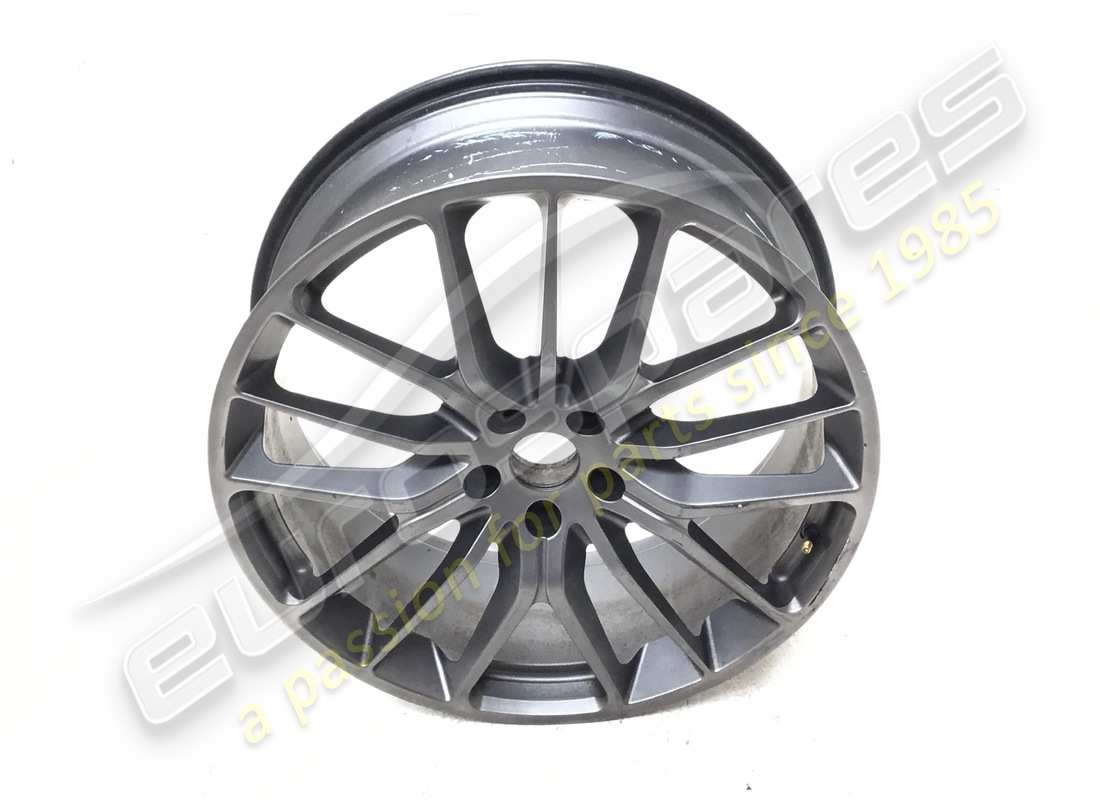 GEBRAUCHTES Maserati VORDERRAD. TEILENUMMER 980157018 (1)