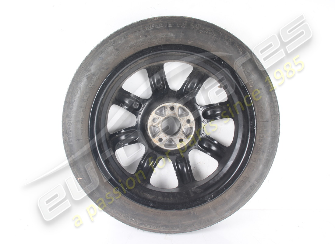 MASERATI ERSATZRAD MIT REIFEN GEBRAUCHT. TEILENUMMER 377230019 (4) maserati ersatzrad mit reifen gebraucht. teilenummer 377230019 (4)