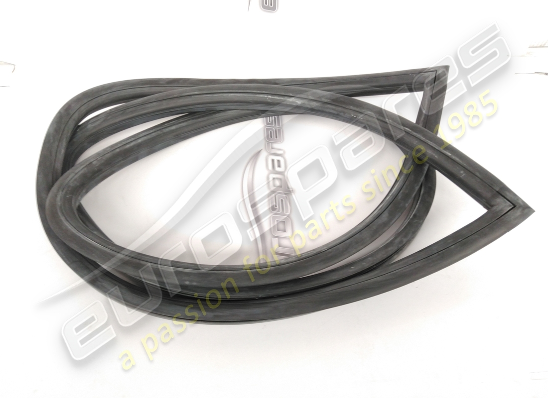 NEUES Eurospares GTE-HECKSCHEIBENGUMMI. TEILENUMMER 16305110 (1)