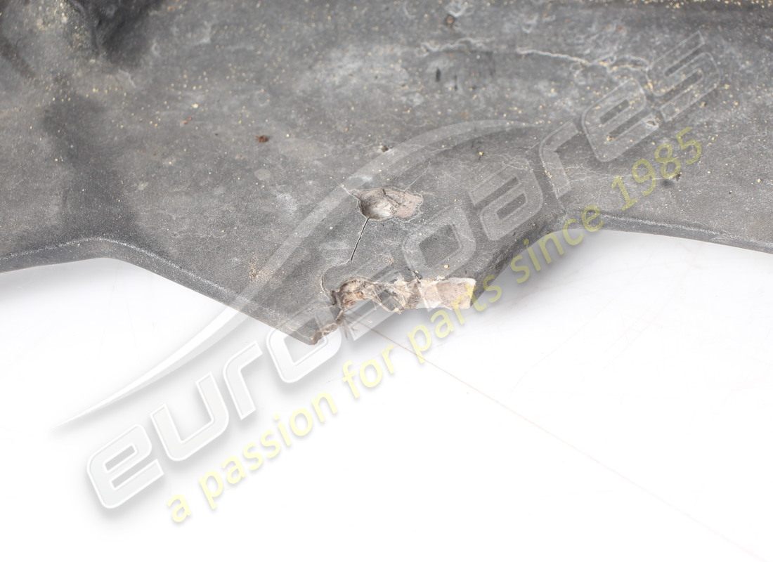 gebrauchter ferrari frontstoßstange. teilenummer 64861610 (15)