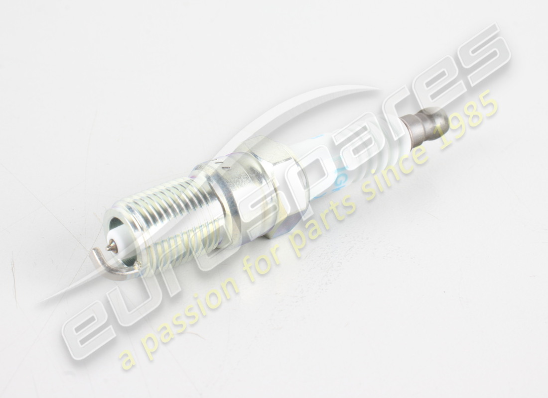 neue aston martin zündkerze. teilenummer 0785126pk (2)