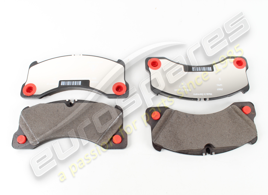 neuer porsche vorderer bremsbelagsatz. teilenummer 95b698151ar (1)