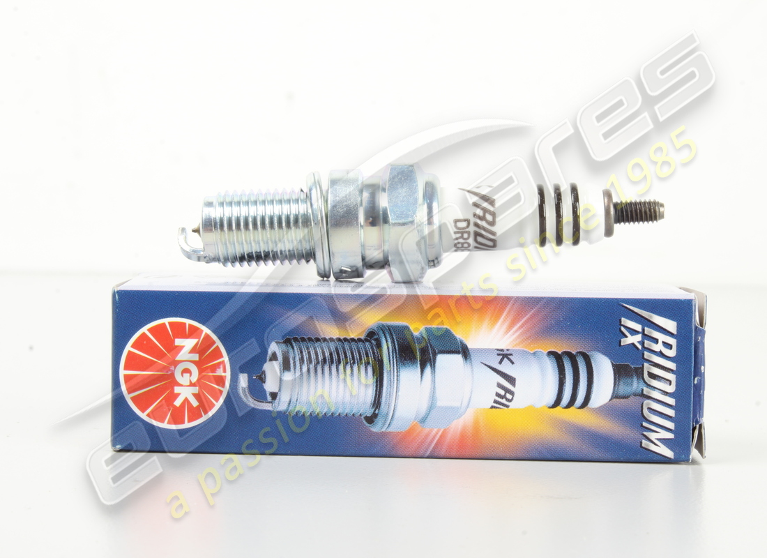 neue oe zündkerze. teilenummer 150180a (1)