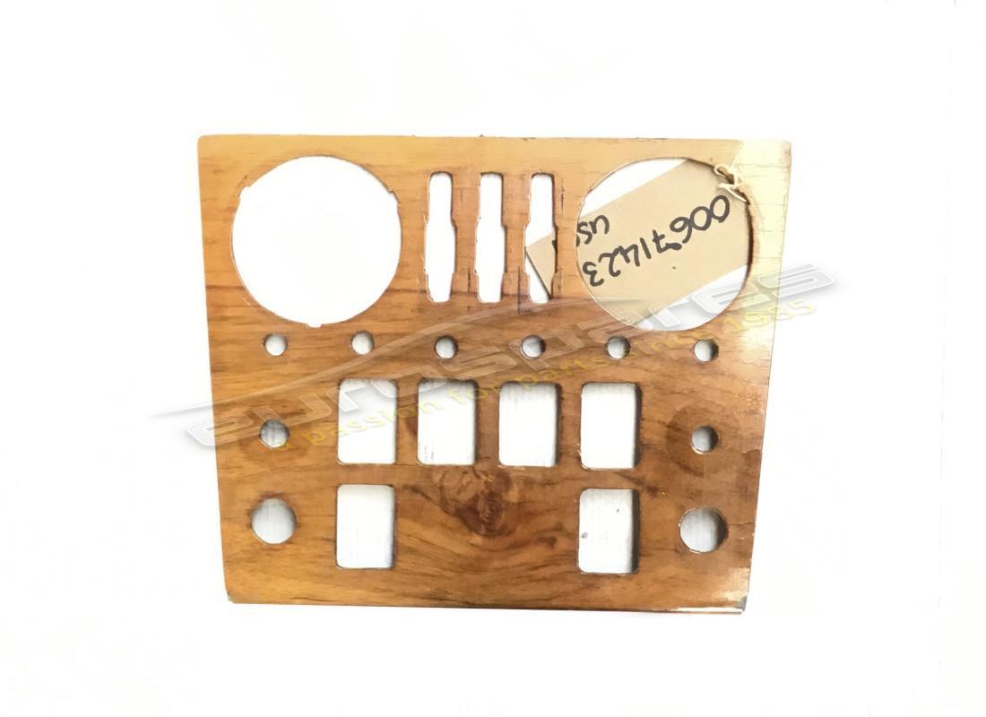 GEBRAUCHTE Lamborghini MITTELKONSOLENPLATTE (SERIE 2). TEILENUMMER 006714239 (1)