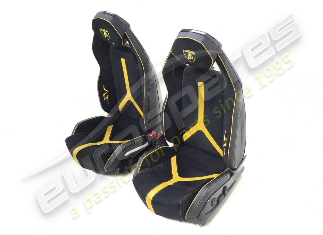 gebrauchter lamborghini aventador sv rhd sitze in carbon. teilenummer eap1374061 (3)