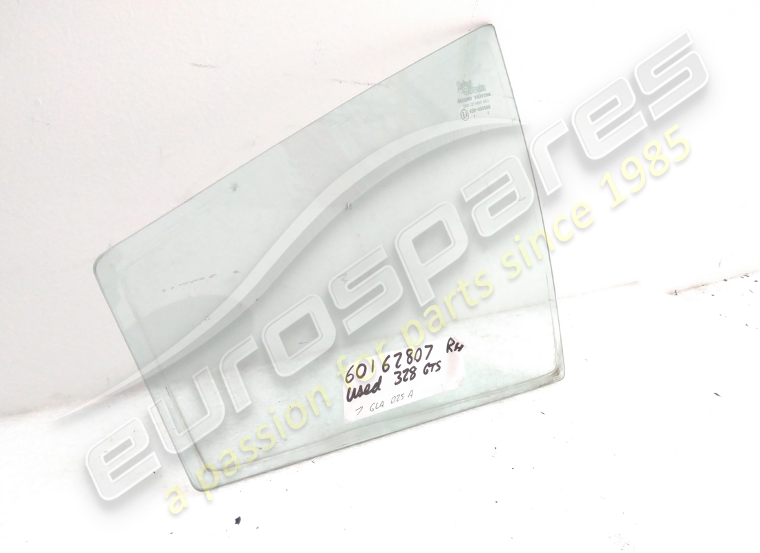 gebraucht ferrari rechte hintere seitenleuchte aus glas gts. teilenummer 60162807 (2)