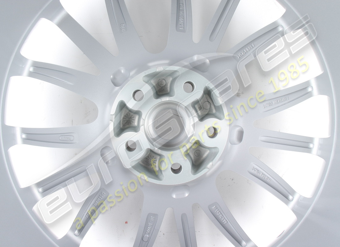 neue maserati vorderradfelge 20. teilenummer 82126106 (5)