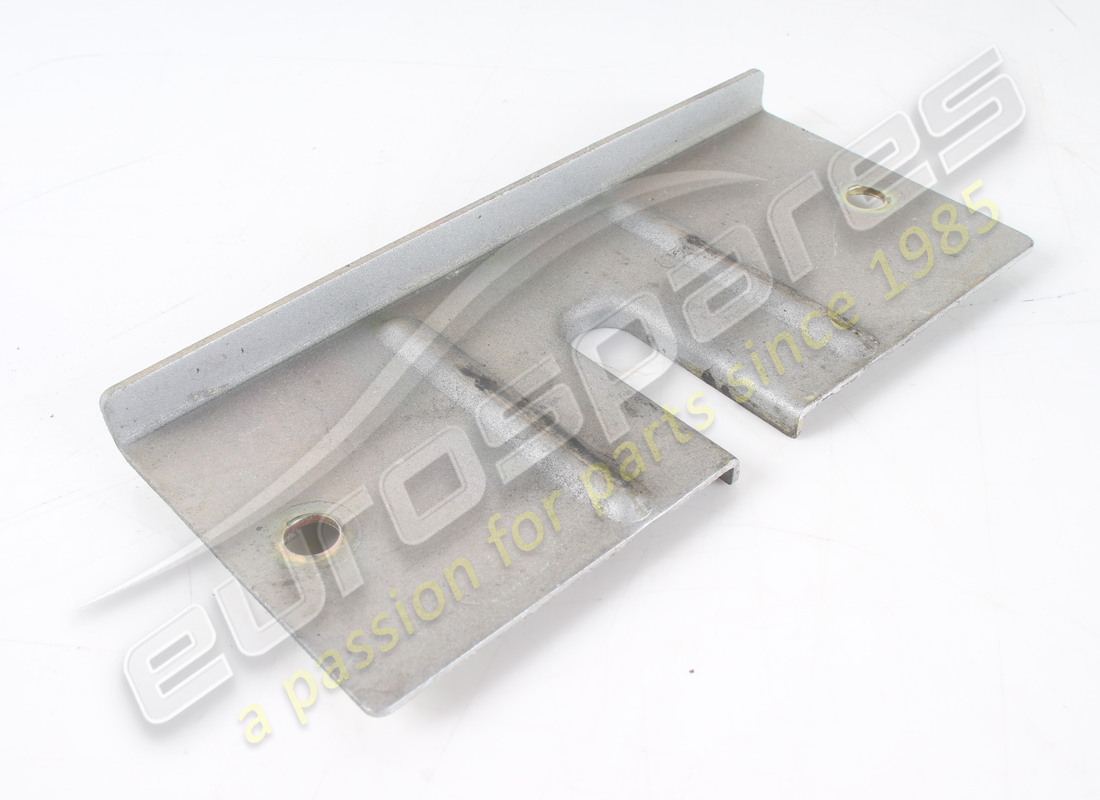 GEBRAUCHTE FERRARI SEITENHALTERUNG FÜR STOSSFÄNGER. TEILENUMMER 65270200 (2) gebrauchte ferrari seitenhalterung für stossfänger. teilenummer 65270200 (2)