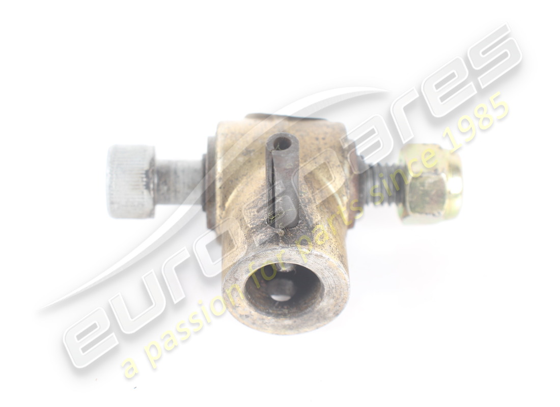 gebrauchtes t-stück lhd teilenummer ferrari 109563 (2)