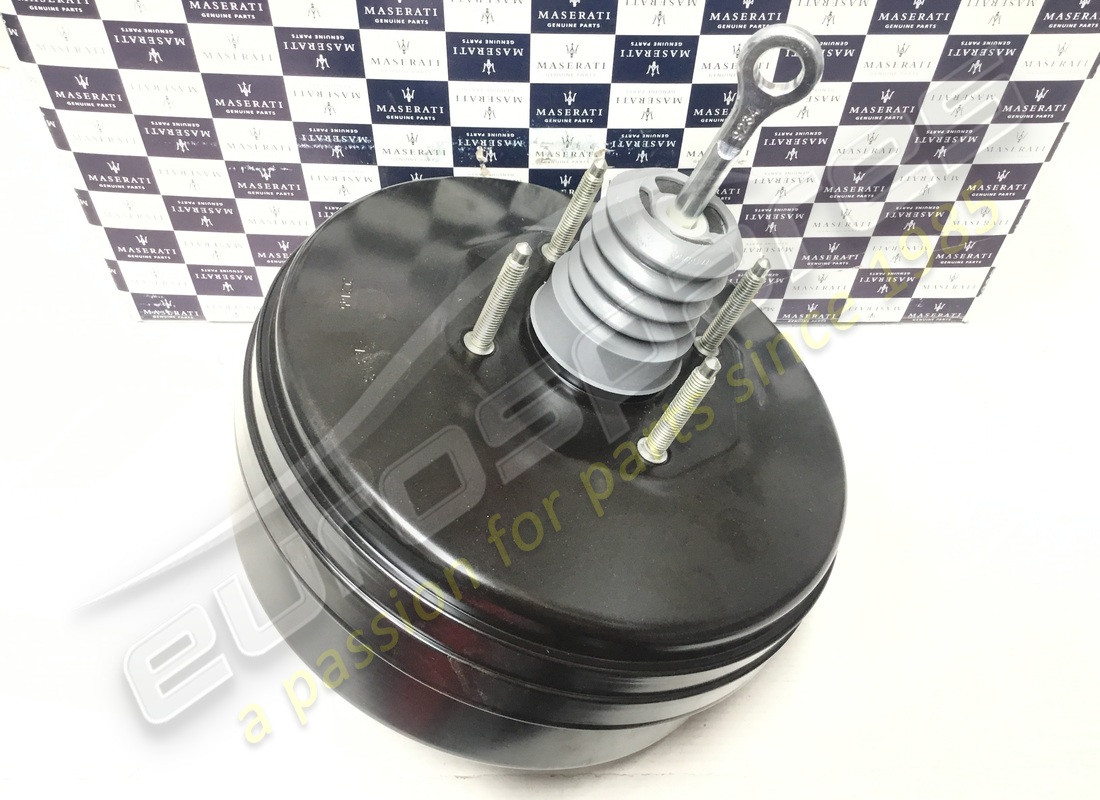 neuer maserati bremskraftverstärker. teilenummer 673000001 (1)