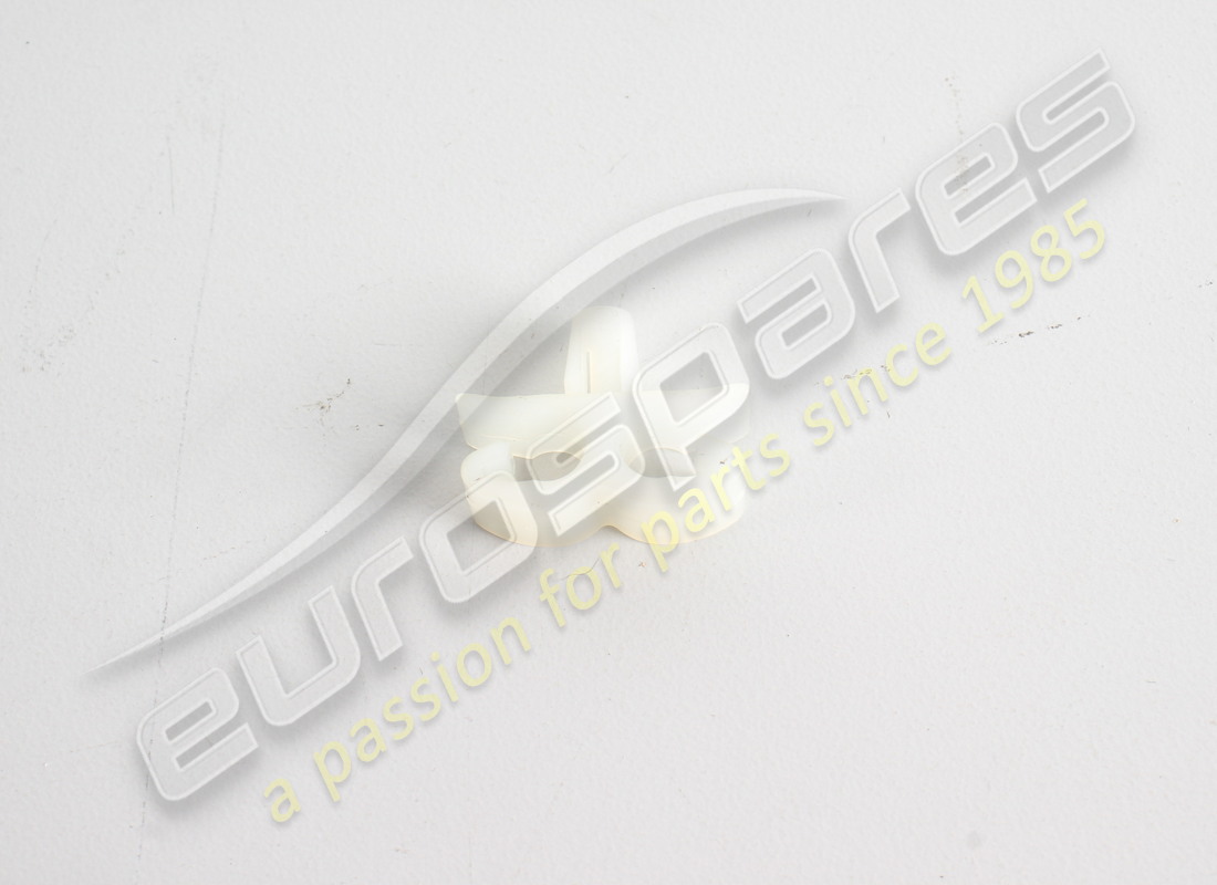 neuer ferrari clip. teilenummer 62854300 (1)