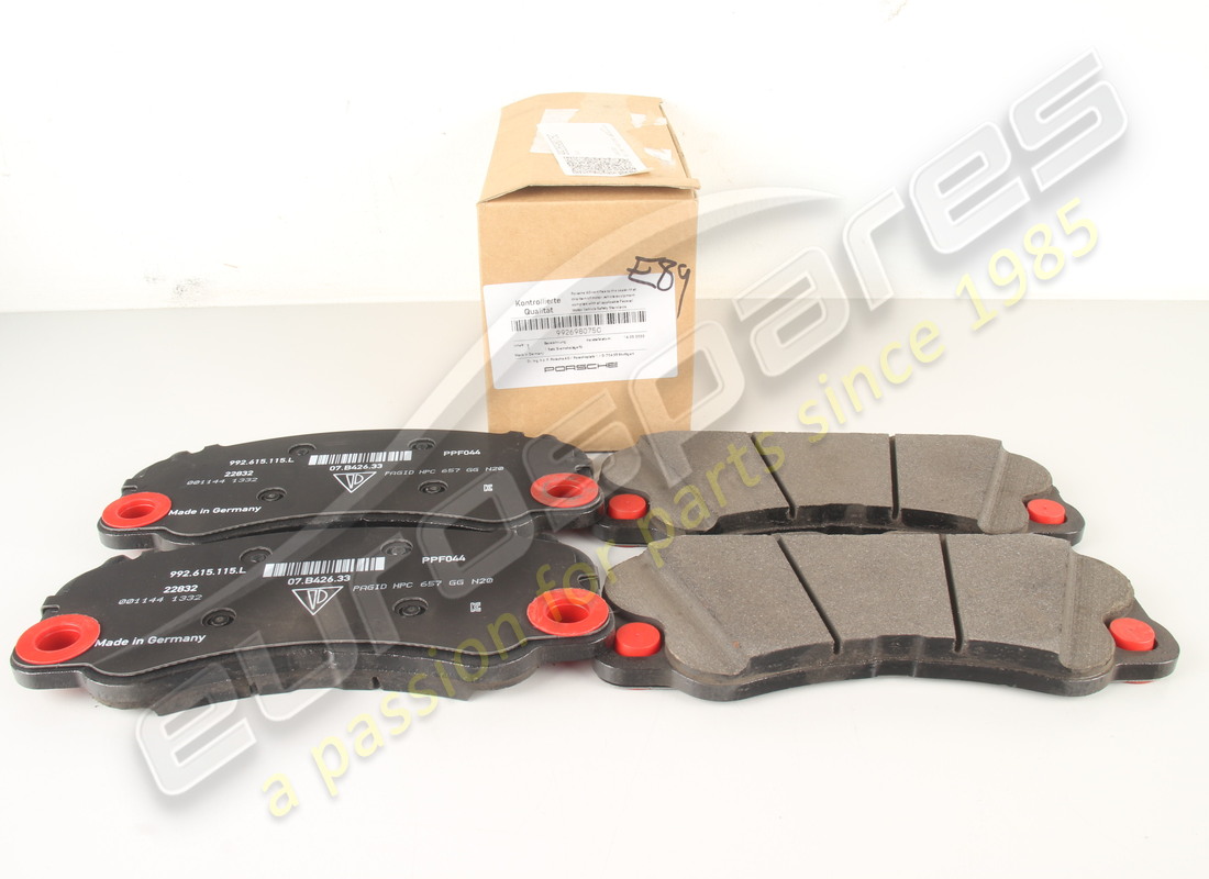 neuer porsche 1 satz von bremsbelagsatz für disc. teilenummer 992698075c (1)