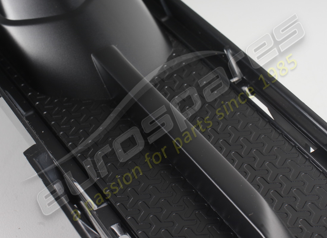 neues lamborghini-cover. teilenummer 4ml807418 (4)