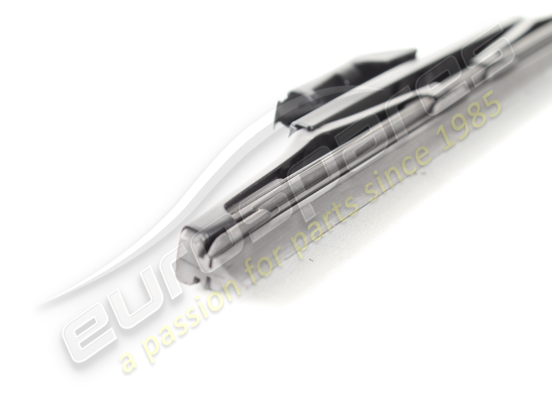 NEUES FERRARI ALTERNATIVES 8 WISCHERBLATT. TEILENUMMER 107084A (3) neues ferrari alternatives 8 wischerblatt. teilenummer 107084a (3)