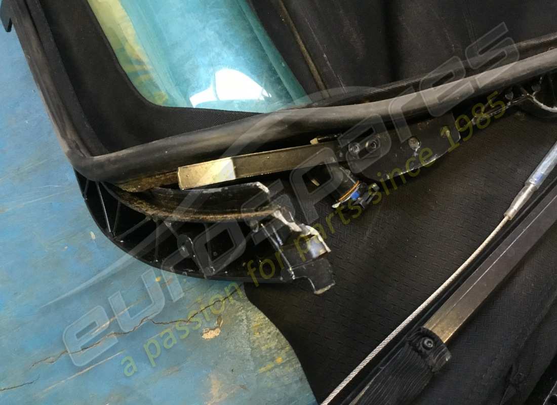 verwendet ferrari komplette schwarze aussenverkleidung. teilenummer 66374600 (9)