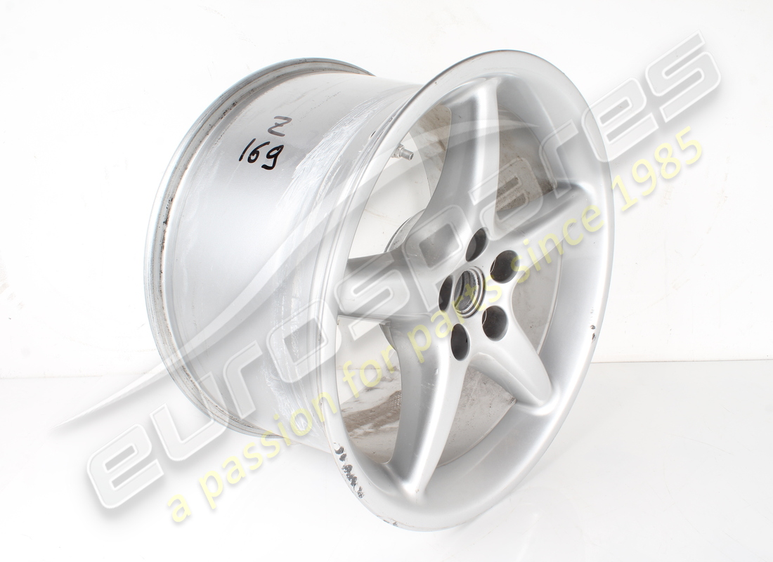 gebrauchtes ferrari hinterrad (magnesium - speedline). teilenummer 165112 (2)