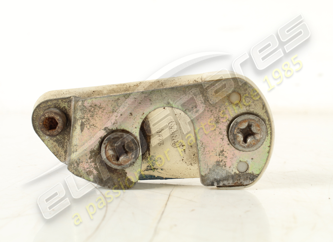 GEBRAUCHTE FERRARI LINKE FANGPLATTE. TEILENUMMER 40115602 (4) gebrauchte ferrari linke fangplatte. teilenummer 40115602 (4)