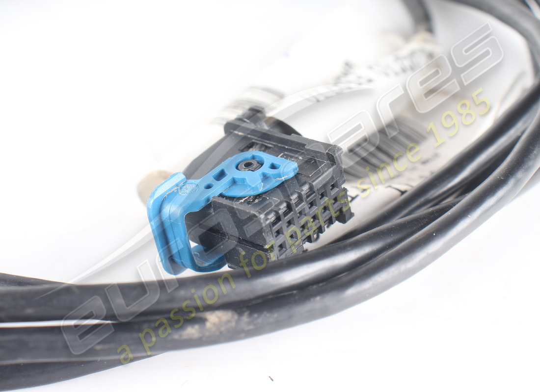 VERWENDET FERRARI USB-NIT-KABEL. TEILENUMMER 297469 (3) verwendet ferrari usb-nit-kabel. teilenummer 297469 (3)