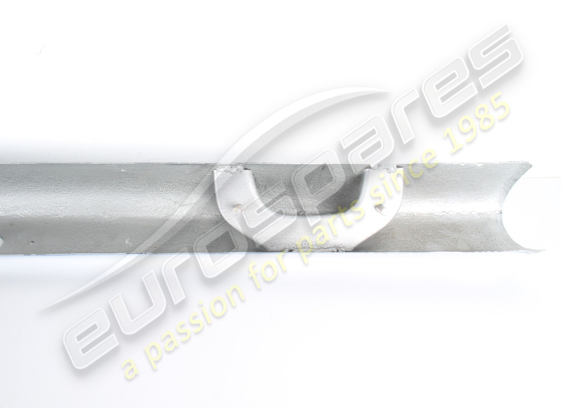 NEUER FERRARI 275GTB HINTERER MITTELSTOßSTANGE. TEILENUMMER 20401709 (4) neuer ferrari 275gtb hinterer mittelstoßstange. teilenummer 20401709 (4)