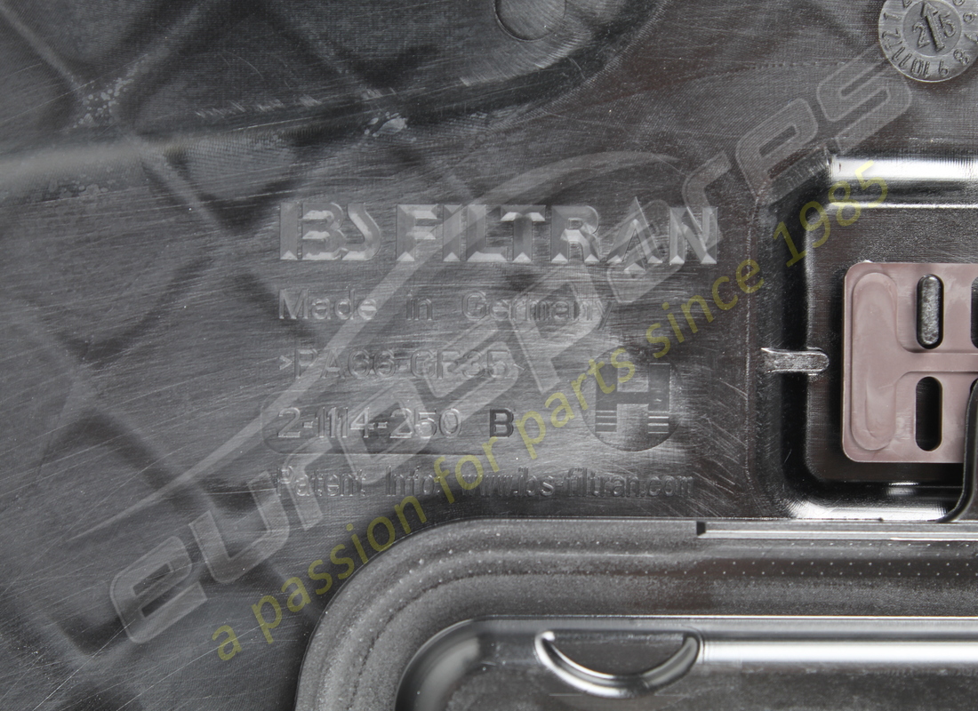 NEUE PORSCHE GETRIEBEÖLWANNE. TEILENUMMER 0DT317165 (3) neue porsche getriebeölwanne. teilenummer 0dt317165 (3)