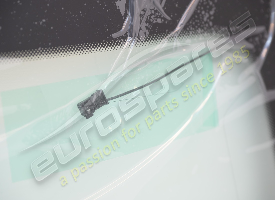 NEUES LAMBORGHINI WINDSCHUTZSCHEIBENGLAS (GEHÄRTET). TEILENUMMER 4ML845099T0P0 (4) neues lamborghini windschutzscheibenglas (gehärtet). teilenummer 4ml845099t0p0 (4)