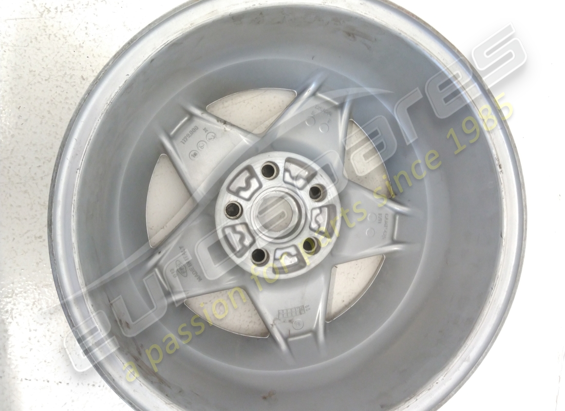 gebrauchte ferrari rennradfelge 7 1/2 j x 16. teilenummer 125620 (3)