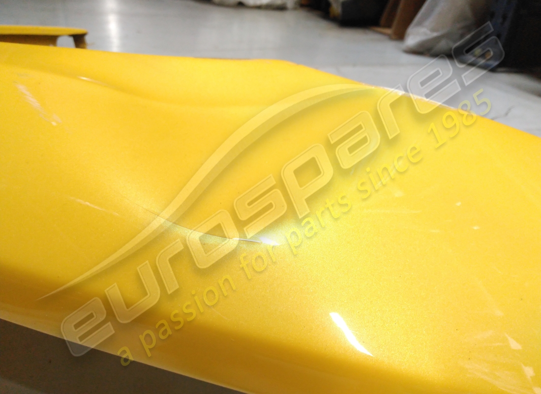 gebrauchter lamborghini linker kotflügel. teilenummer 400821021a (3)